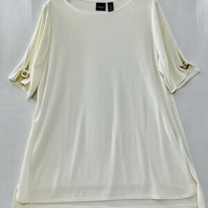 Traveler's by Chico's Size 2 Slit sleeve Cream color Women's Size 2 EUC